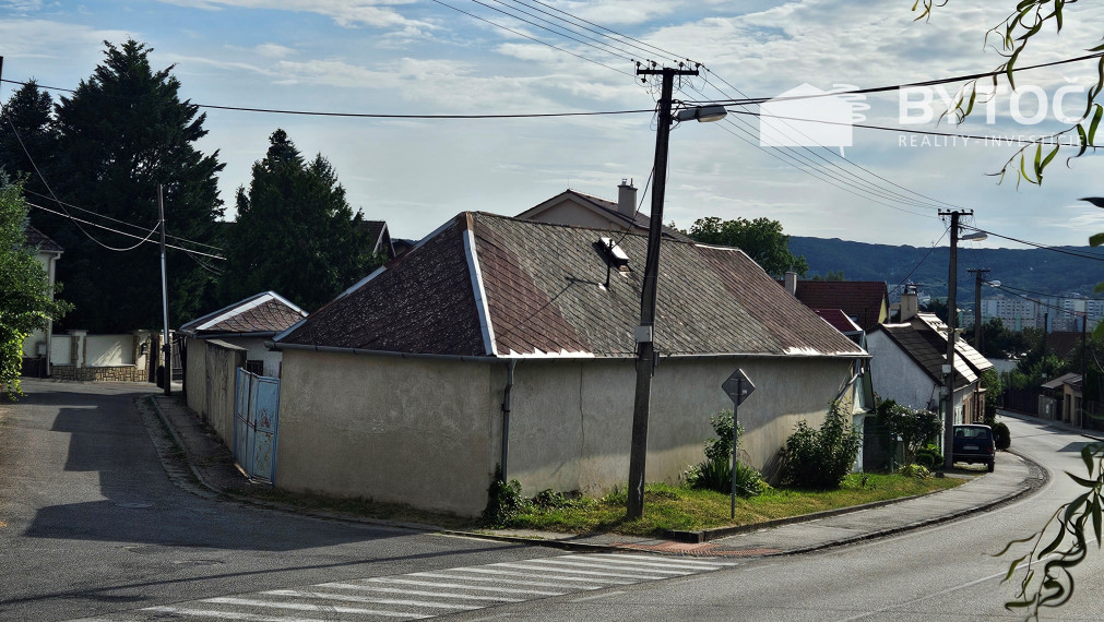 BYTOČ RK - rodinný dom Lamač - Cesta na Klanec