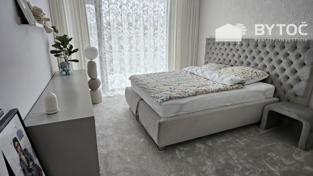 Exkluzívne rodinné bývanie v srdci prírody – Marianka, 13 km od centra Bratislavy.