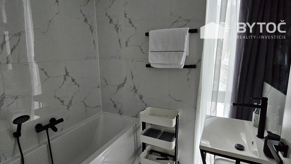 Exkluzívne rodinné bývanie v srdci prírody – Marianka, 13 km od centra Bratislavy.