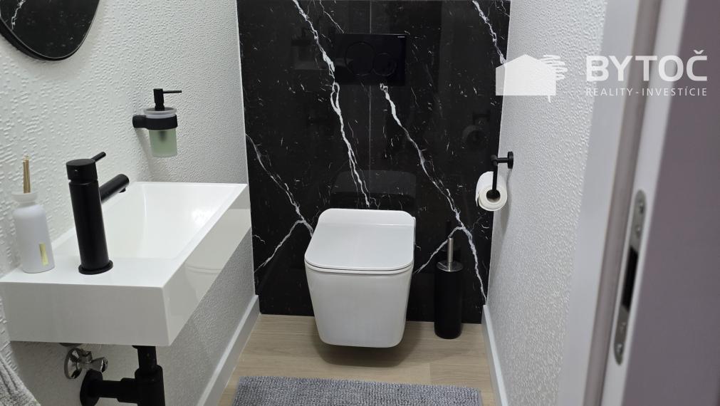 Exkluzívne luxusné bývanie v srdci prírody – Marianka, 13 km od centra Bratislavy.