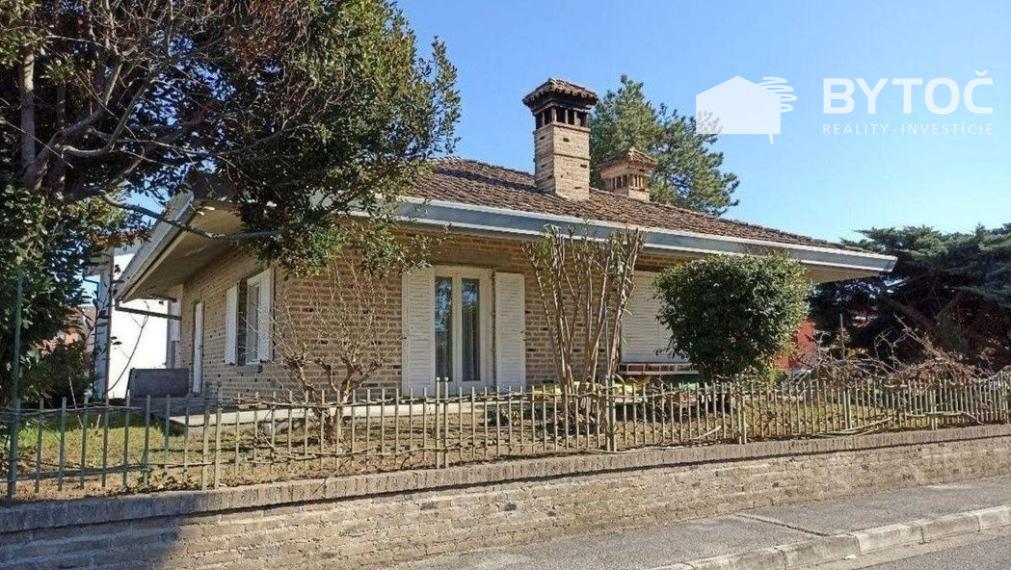 BYTOČ RK - samostatná 6,5-izb. vila s garážou a záhradou v Taliansku pri ostrove Grado - Aquileia!