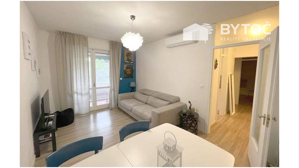 PREDANÉ! 2-izb. byt s terasou v Taliansku na ostrove Grado - Cittá Giardino