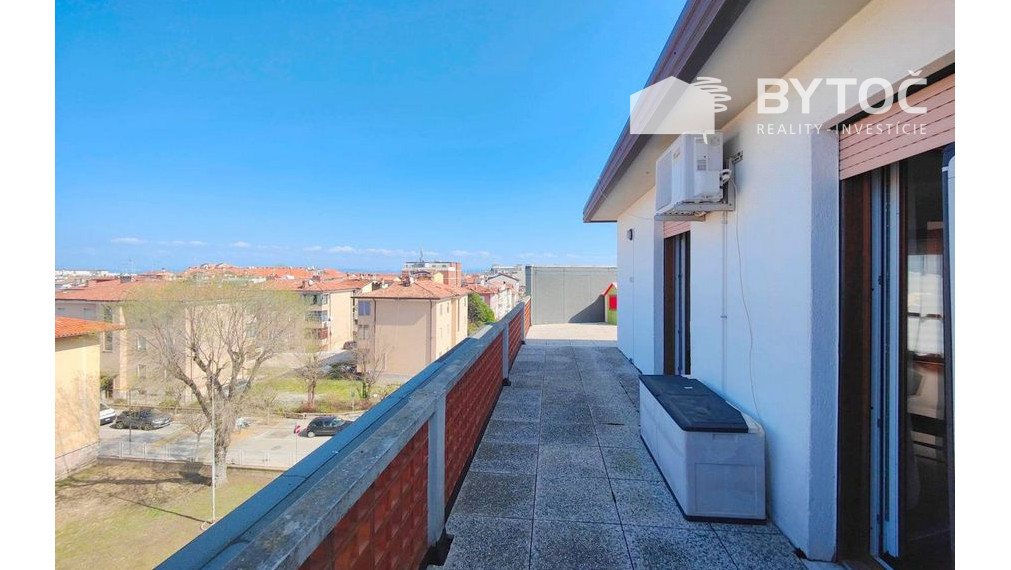 PREDANÉ! 3-izb. byt s obrovskou terasou v Taliansku na ostrove Grado - Cittá Giardino