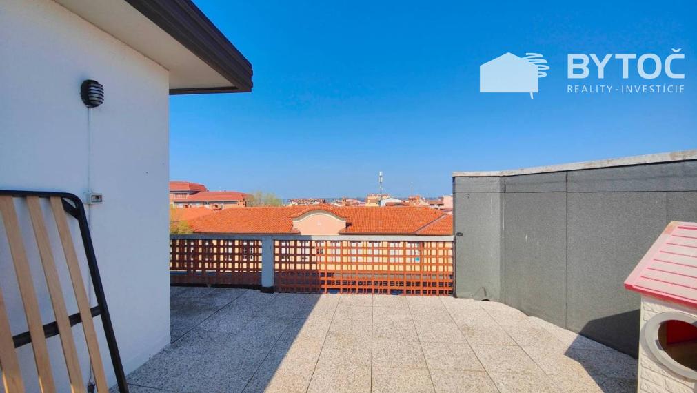 PREDANÉ! 3-izb. byt s obrovskou terasou v Taliansku na ostrove Grado - Cittá Giardino