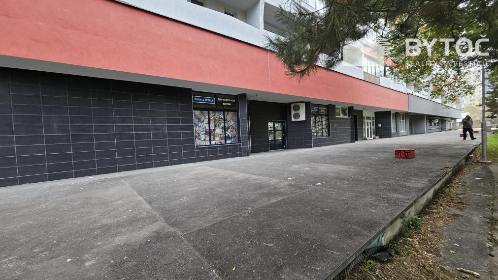 BYTOČ RK – Predaj obchodného a skladového priestoru s nakladacou  rampou – m.č. Petržalka , Bratislava.