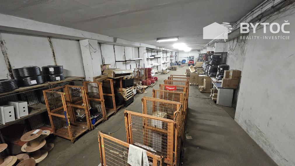 BYTOČ RK – Predaj obchodného a skladového priestoru s nakladacou  rampou – m.č. Petržalka , Bratislava.