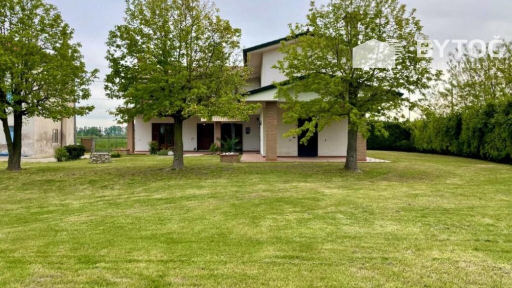 PREDANÉ! Samostatný 5-izb. RD v Taliansku neďaleko Bibione a Lignano