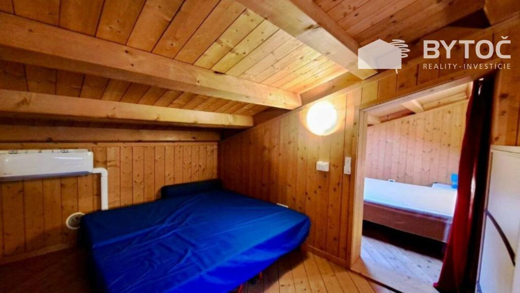 BYTOČ RK - radový 2-podl. mezonet v Taliansku - ostrov Grado