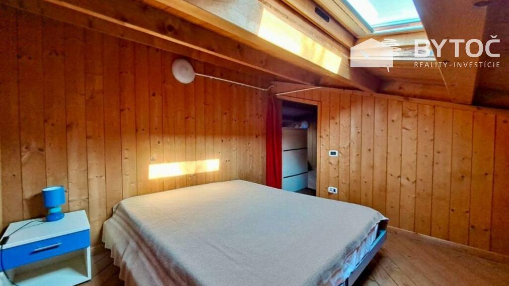 BYTOČ RK - radový 2-podl. mezonet v Taliansku - ostrov Grado