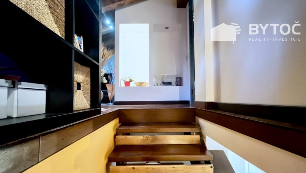 BYTOČ RK - 5-izb. RD v Taliansku neďaleko pobrežia - Aquileia