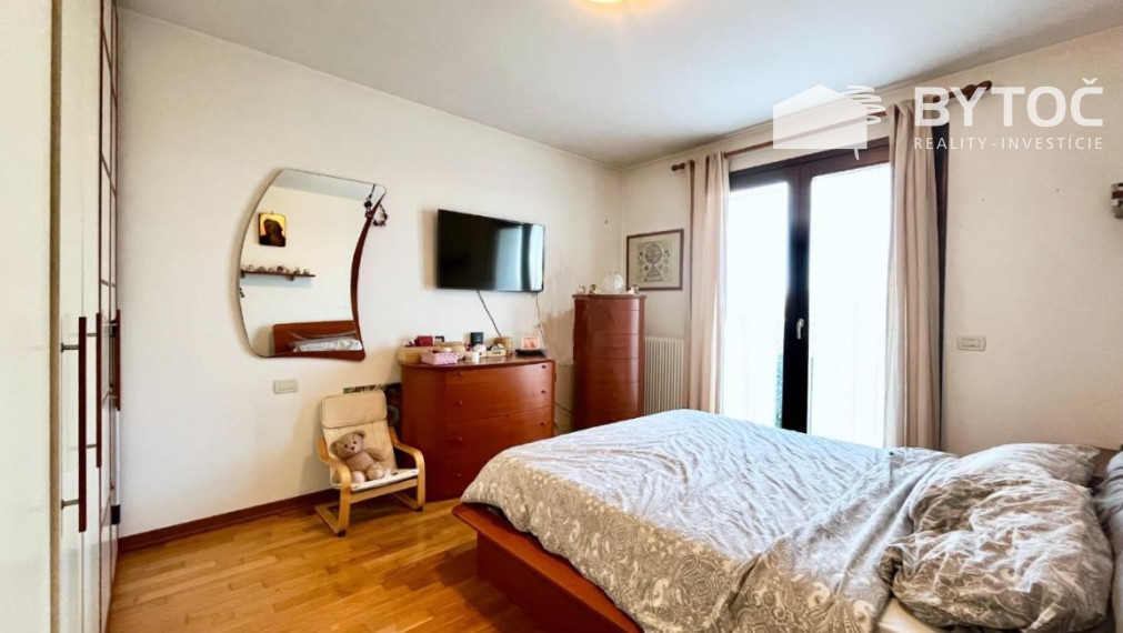 BYTOČ RK - 5-izb. RD v Taliansku neďaleko pobrežia - Aquileia