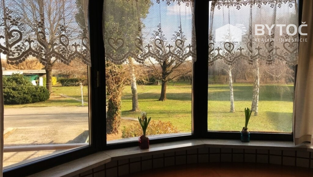 BYTOČ RK - samostatný 5-izb. RD v Taliansku neďaleko mora s krásnou záhradou 4.500 m2 - Fiumicello