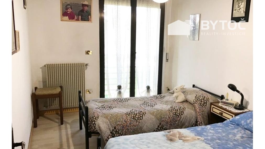 BYTOČ RK - samostatný 5-izb. RD v Taliansku neďaleko mora s krásnou záhradou 4.500 m2 - Fiumicello