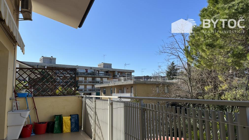 PREDANÉ! 3-izb. mezonet s terasou a parkovaním v Taliansku na ostrove Grado - Pineta