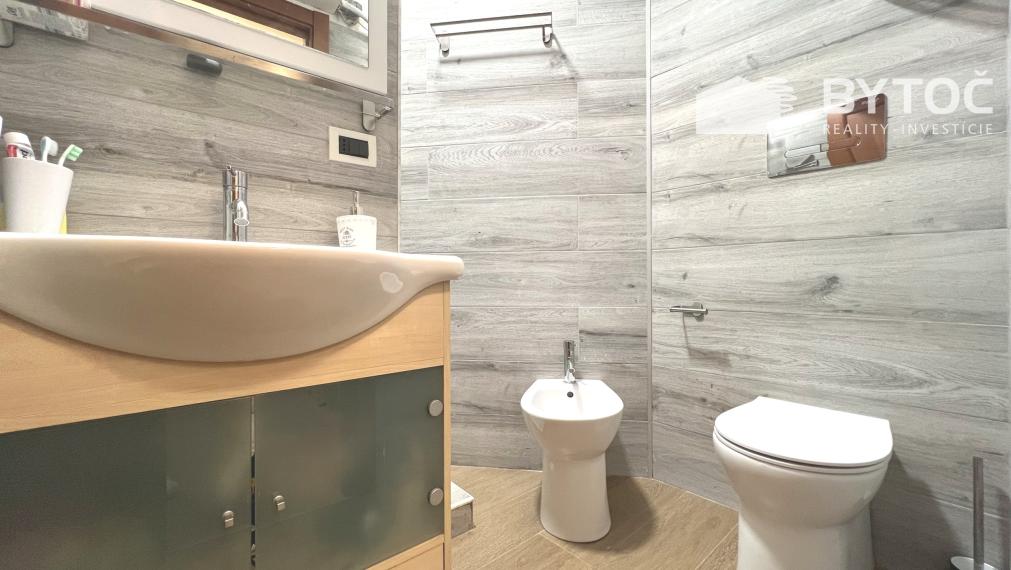 PREDANÉ! 2-izb. byt s terasou s parkovaním v Taliansku na ostrove Grado - Pineta