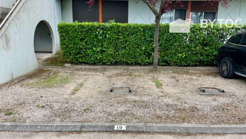 PREDANÉ! 3-izb. apartmán s terasou a parkovaním v Taliansku - Bibione