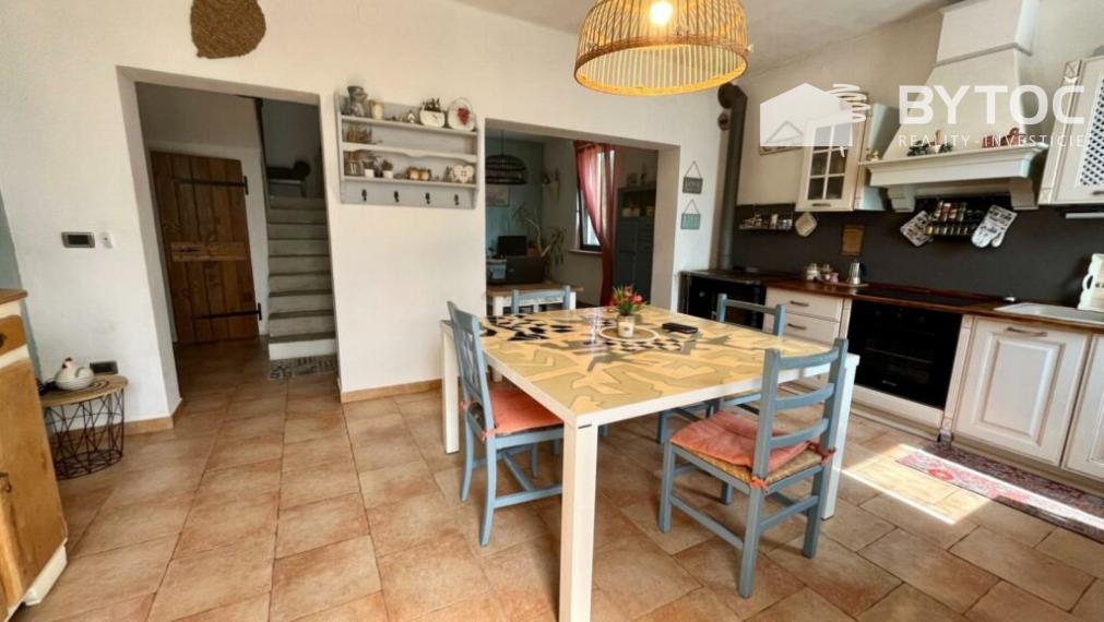 BYTOČ RK - samostatný 7-izb. RD v Taliansku neďaleko mora s krásnou záhradou 2.000 m2 - Fossalon