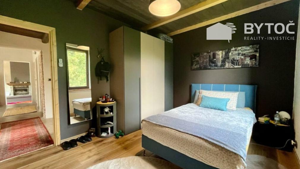 BYTOČ RK - samostatný 7-izb. RD v Taliansku neďaleko mora s krásnou záhradou 2.000 m2 - Fossalon