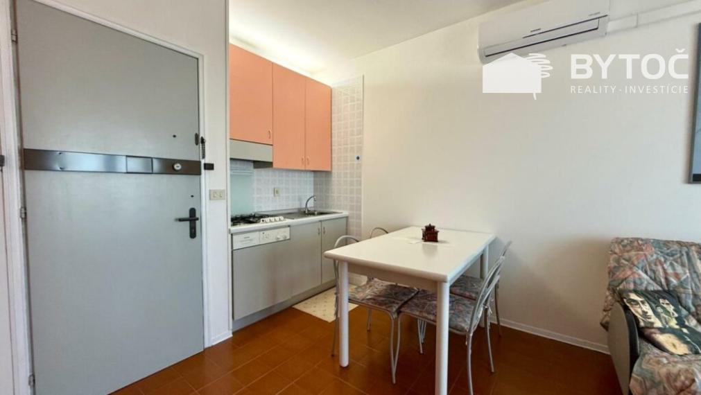 BYTOČ RK - svetlý 2-izb. apartmán s terasou a parkovaním v Taliansku Bibione