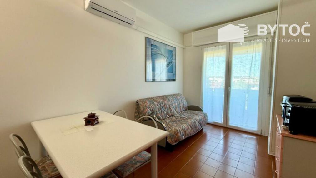 BYTOČ RK - svetlý 2-izb. apartmán s terasou a parkovaním v Taliansku Bibione