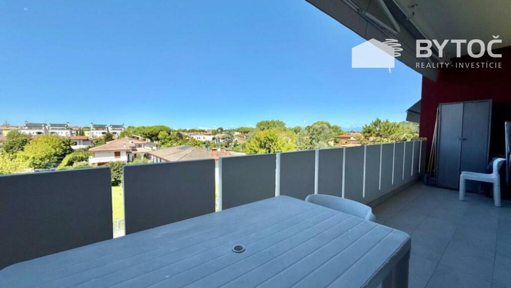 BYTOČ RK - svetlý 2-izb. apartmán s terasou a parkovaním v Taliansku Bibione