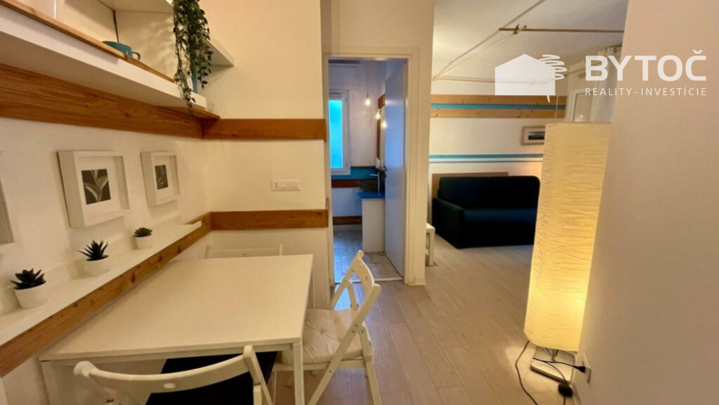 BYTOČ RK - 2-izb. byt s loggiou a 2x kúpeľňou v Taliansku na ostrove Grado - Pineta