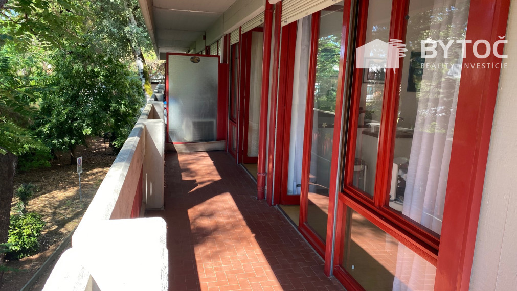 BYTOČ RK - 2-izb. byt s veľkou rohovou terasou v Taliansku na ostrove Grado - Pineta