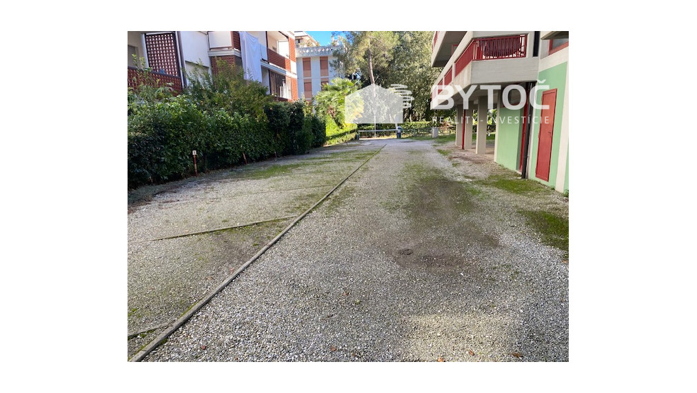 BYTOČ RK - 1-izb. štúdio s terasou a parkovaním v Taliansku na ostrove Grado - Pineta