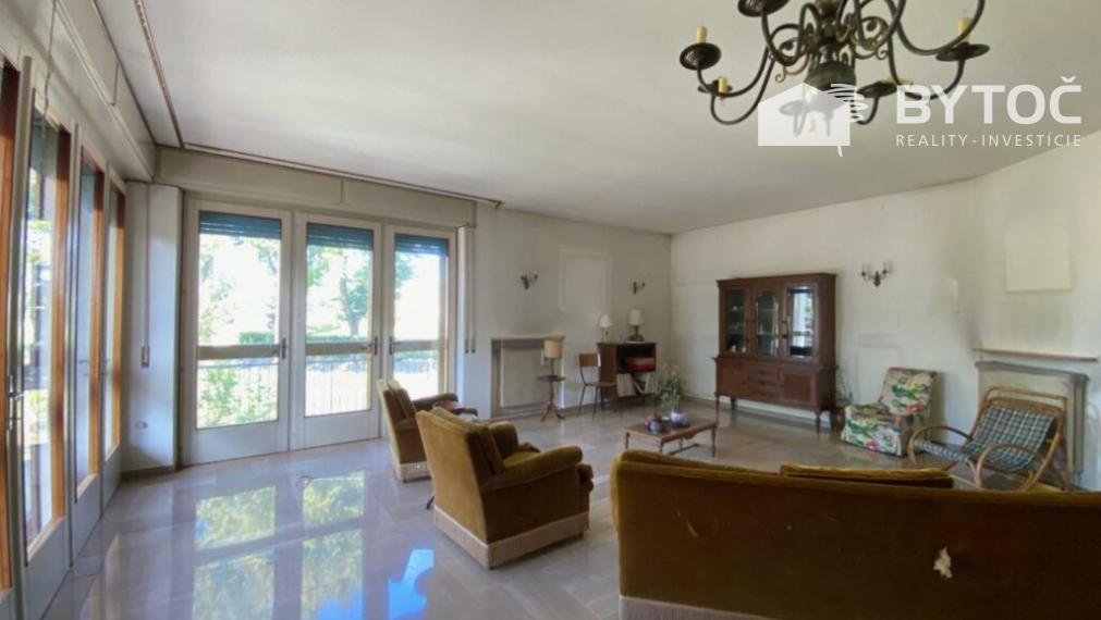 BYTOČ RK - 4-izb. RD v Taliansku neďaleko pobrežia s veľkým pozemkom 3600m2 - Porpetto