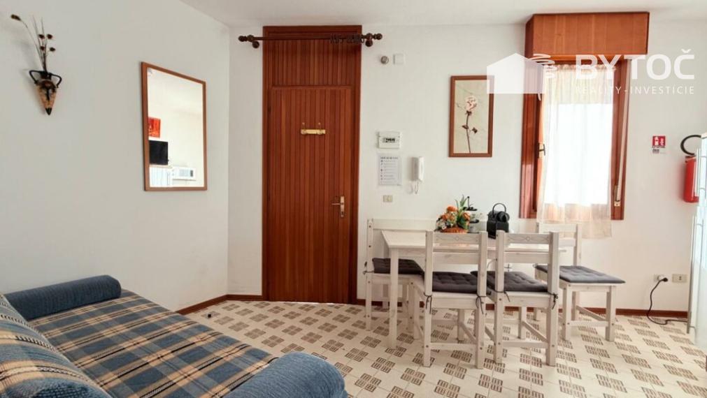BYTOČ RK - svetlý 2-izb. apartmán s terasou a parkovaním v Taliansku - Bibione