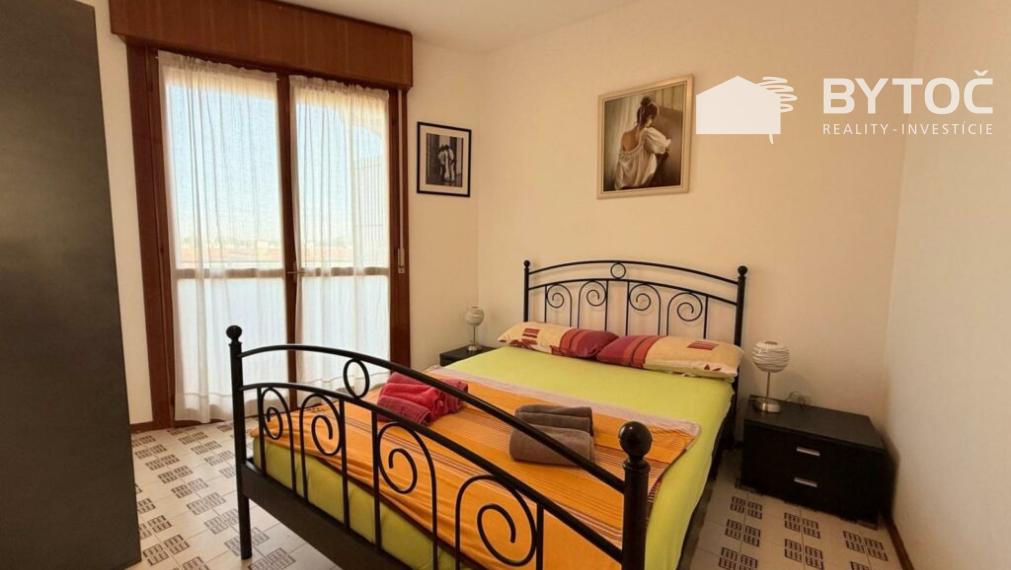 BYTOČ RK - svetlý 2-izb. apartmán s terasou a parkovaním v Taliansku - Bibione