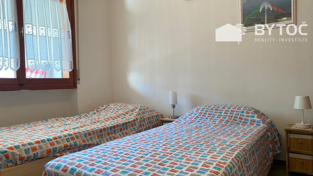 BYTOČ RK - 2-izb. byt s verandou v Taliansku na ostrove Grado - Pineta