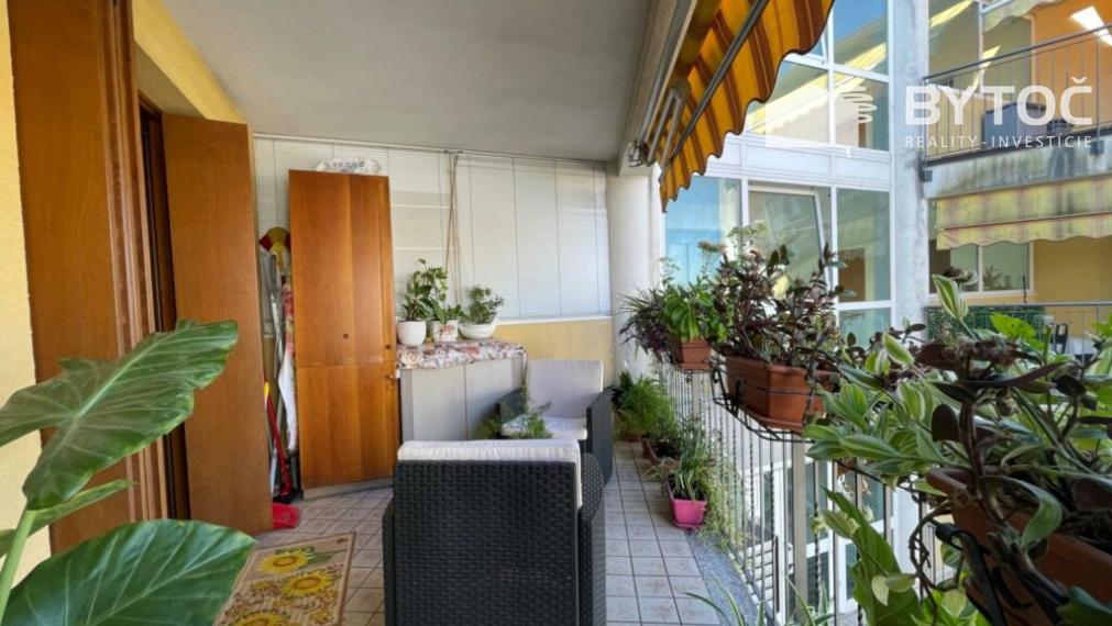 BYTOČ RK -  veľký 3-izb byt 96m2 s 2x terasou a parkovaním v Taliansku neďaleko pobrežia - Latisana