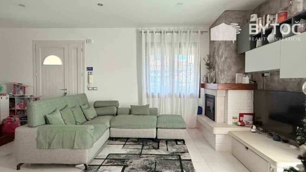 PREDANÉ! 4-izb. RD v Taliansku neďaleko pobrežia - San Michele al Tagliamento