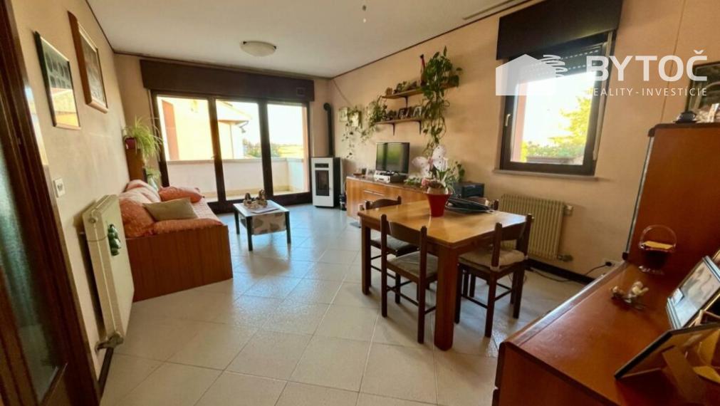 BYTOČ RK - 6-izb RD so záhradou v Taliansku na ostrove Grado