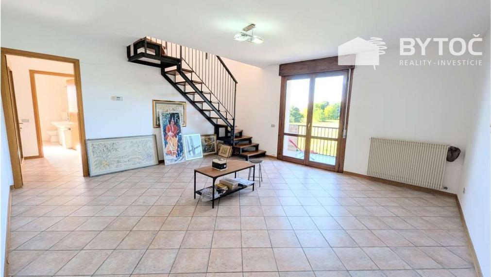 BYTOČ RK - 4-izb. mezonet 136m2 s 2x terasou a parkovaním v Taliansku neďaleko pobrežia  - Terzo d'Aquileia