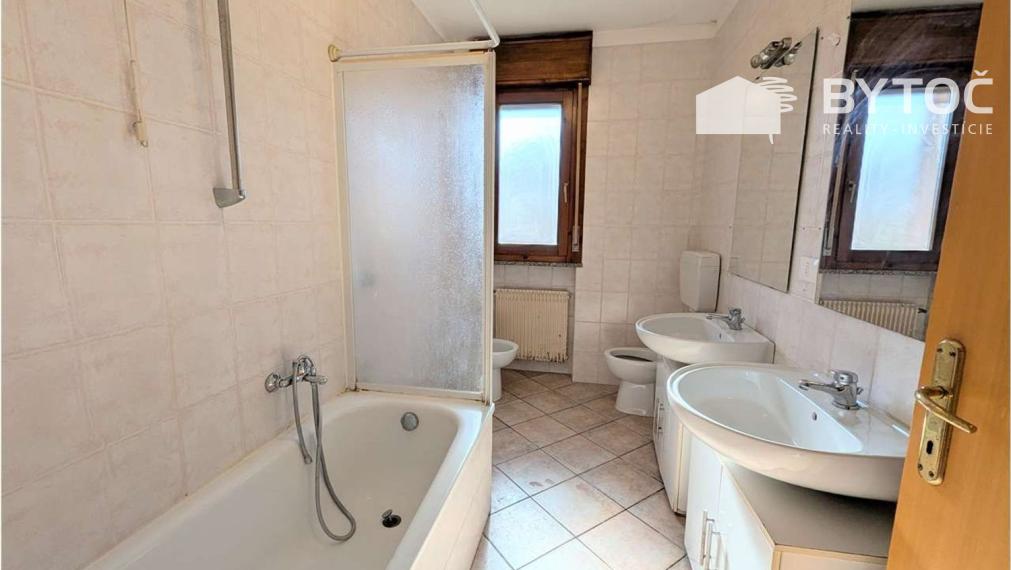 BYTOČ RK - 4-izb. mezonet 136m2 s 2x terasou a parkovaním v Taliansku neďaleko pobrežia  - Terzo d'Aquileia