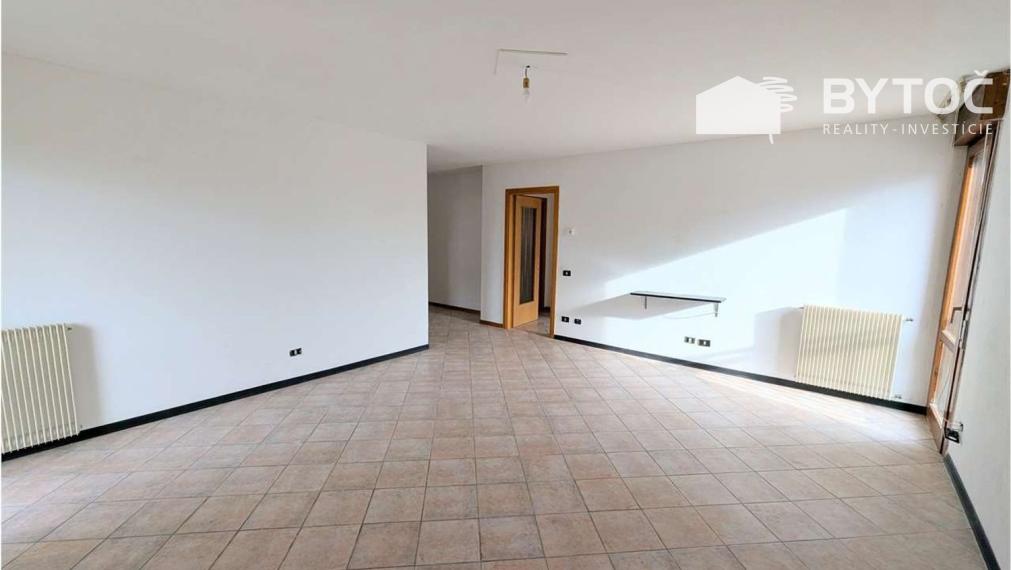 BYTOČ RK - veľký 3-izb. byt 112m2 s 2x terasou a parkovaním v Taliansku neďaleko pobrežia - Terzo d'Aquileia