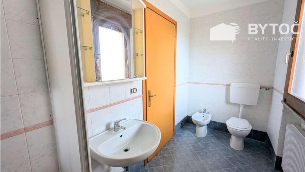 BYTOČ RK - veľký 3-izb. byt 112m2 s 2x terasou a parkovaním v Taliansku neďaleko pobrežia - Terzo d'Aquileia