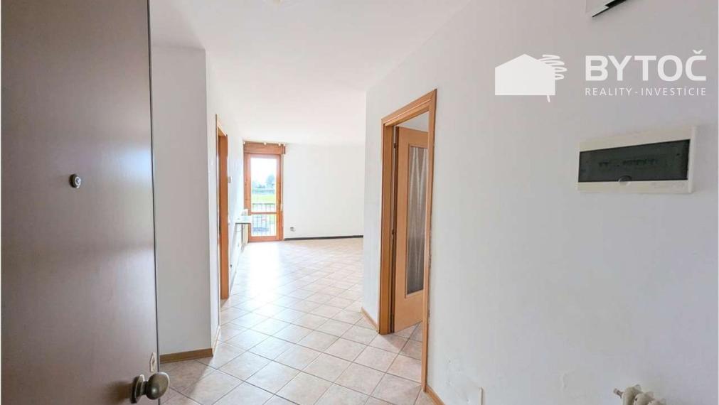 BYTOČ RK - veľký 3-izb. byt 112m2 s 2x terasou a parkovaním v Taliansku neďaleko pobrežia - Terzo d'Aquileia