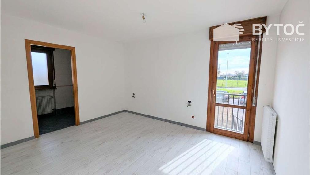 BYTOČ RK - veľký 3-izb. byt 112m2 s 2x terasou a parkovaním v Taliansku neďaleko pobrežia - Terzo d'Aquileia