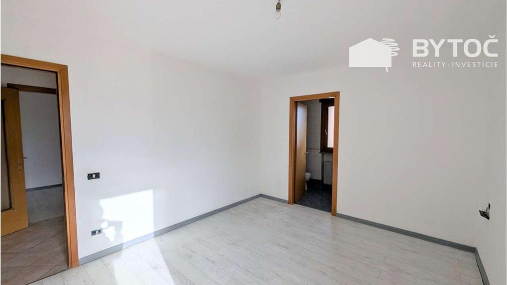 BYTOČ RK - veľký 3-izb. byt 112m2 s 2x terasou a parkovaním v Taliansku neďaleko pobrežia - Terzo d'Aquileia