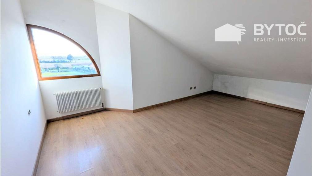 BYTOČ RK - 3-izb. mezonet 82m2 s terasou a parkovaním v Taliansku neďaleko pobrežia  - Terzo d'Aquileia