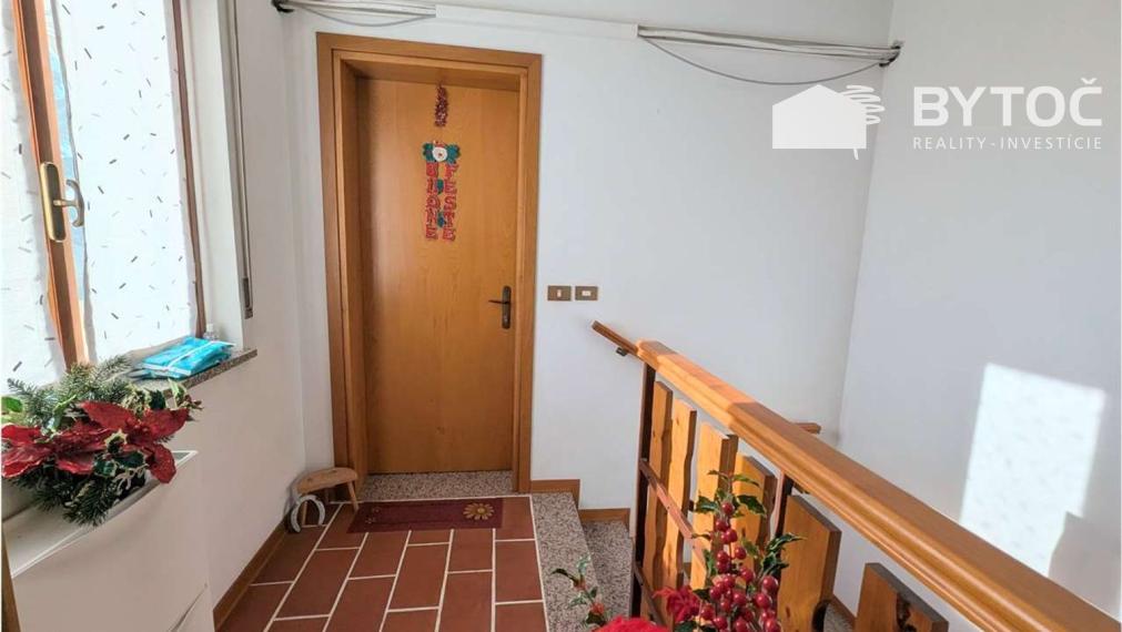 BYTOČ RK - Pekný 3-izb byt 122m2 s terasou, záhradou a parkovaním v Taliansku pri ostrove Grado - Fiumicello!