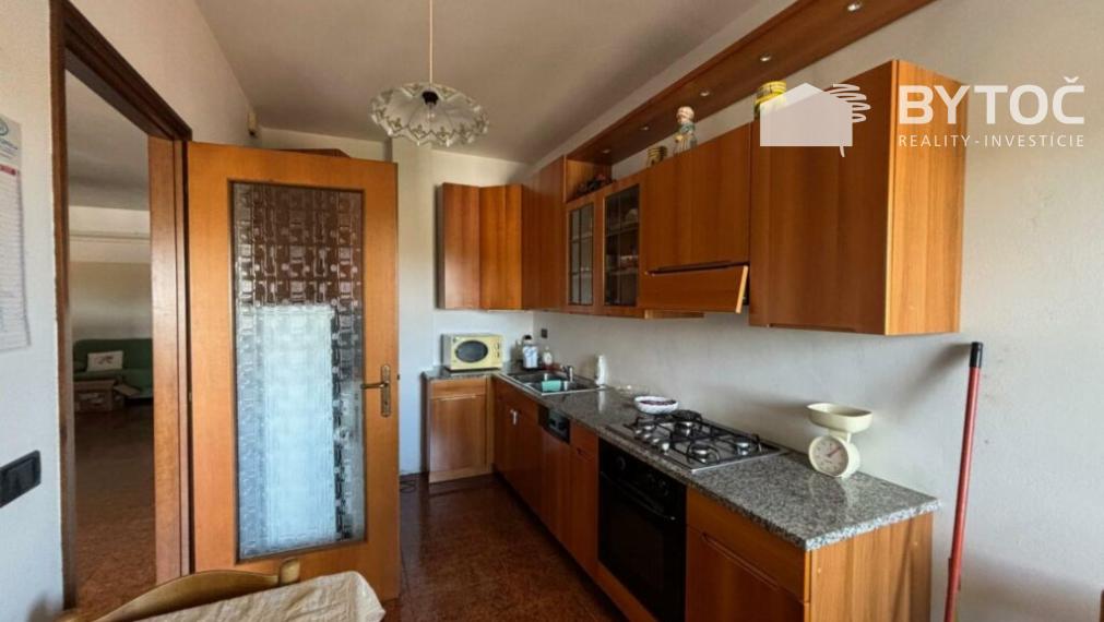 BYTOČ RK -  veľký 3-izb byt 105m2 s terasou a parkovaním v Taliansku neďaleko pobrežia - San Giorgio di Nogaro