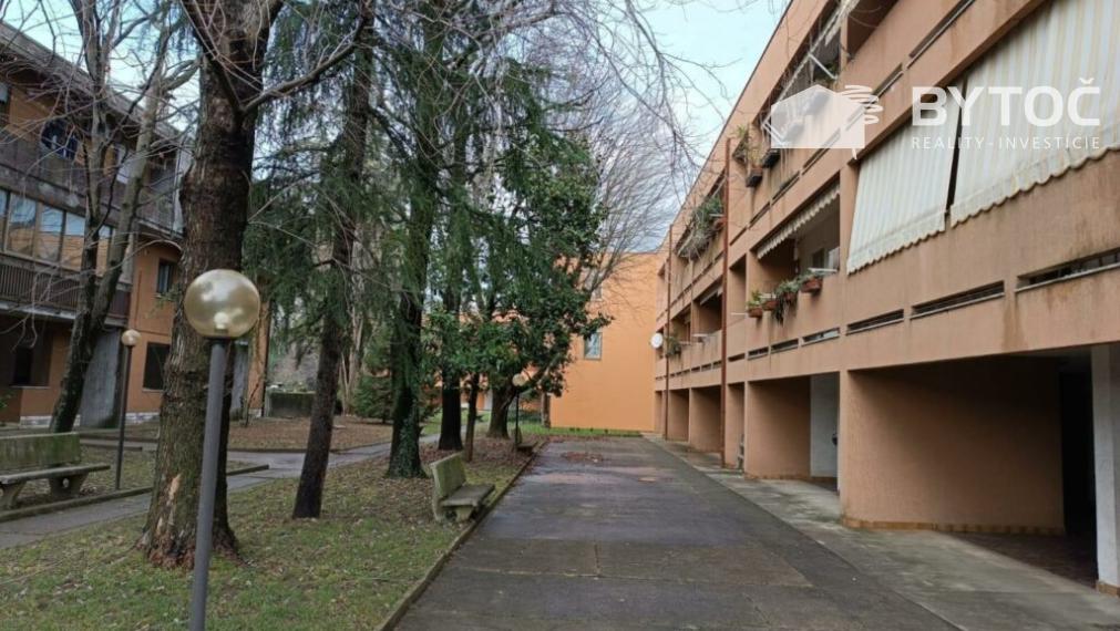 BYTOČ RK - veľký 3-izb. byt 113m2 s 2x terasou a garážou v Taliansku neďaleko pobrežia - Staranzano