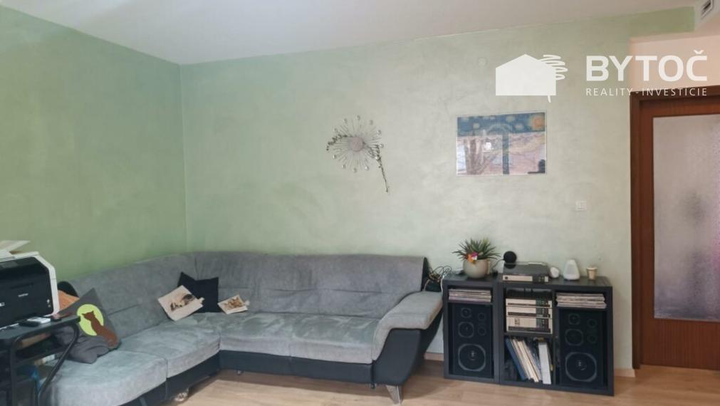 BYTOČ RK - veľký 3-izb. byt 113m2 s 2x terasou a garážou v Taliansku neďaleko pobrežia - Staranzano