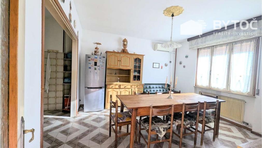 BYTOČ RK - vidiecky 4-izb. RD v Taliansku neďaleko mora s pozemkom 1.080 m2 - Fiumicello