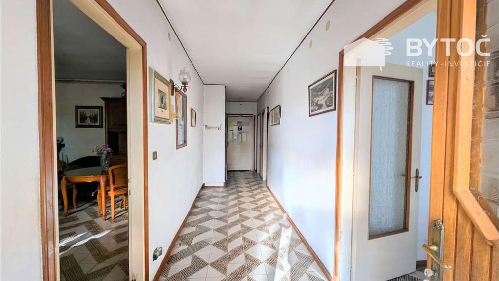 BYTOČ RK - vidiecky 4-izb. RD v Taliansku neďaleko mora s pozemkom 1.080 m2 - Fiumicello