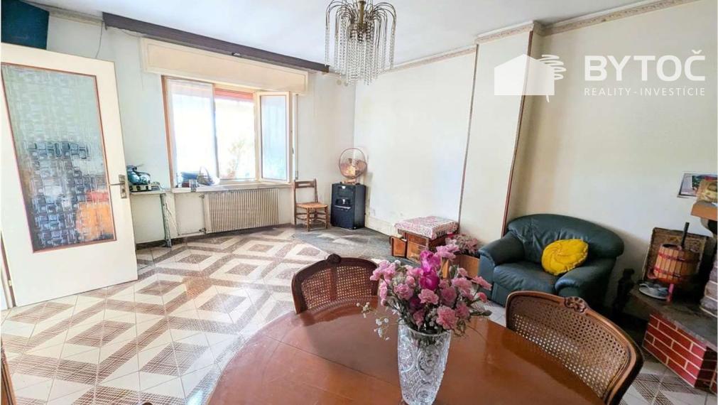 BYTOČ RK - vidiecky 4-izb. RD v Taliansku neďaleko mora s pozemkom 1.080 m2 - Fiumicello